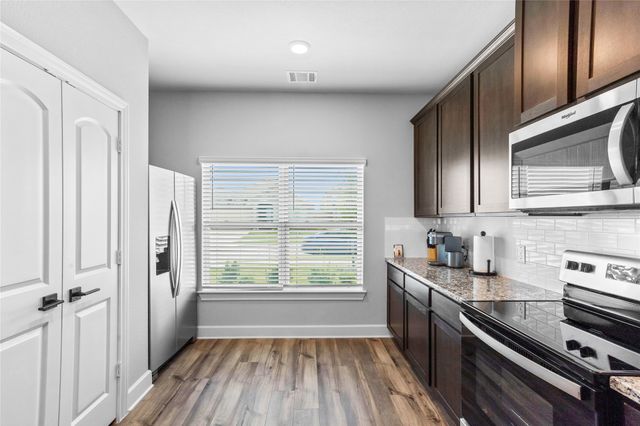 7616 Lumberjack Lane, Fort Worth, TX 76120