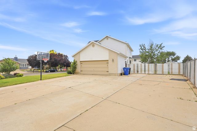 1956 W 350 N, West Point, UT 84015