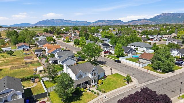 1956 W 350 N, West Point, UT 84015