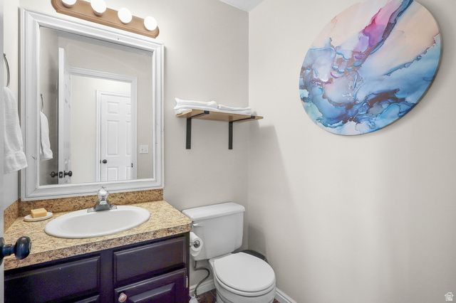 1956 W 350 N, West Point, UT 84015