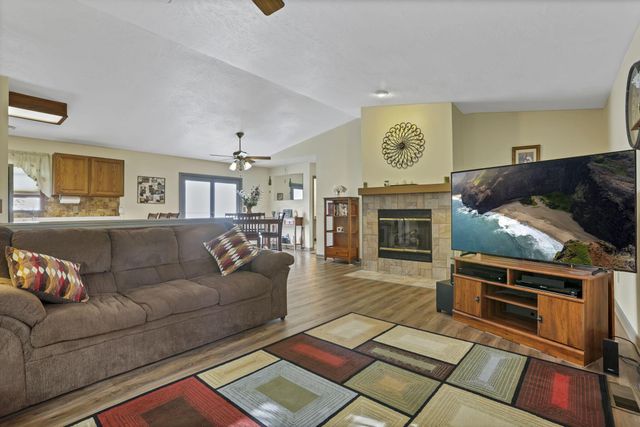 57 Jonquil Drive SW, Etna, OH 43062