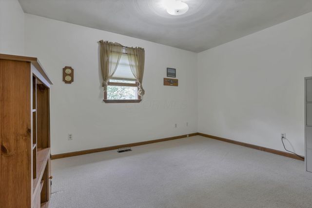 57 Jonquil Drive SW, Etna, OH 43062
