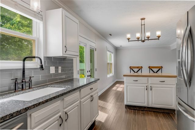 1310 Shannon Lane, Xenia, OH 45385