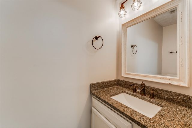 1310 Shannon Lane, Xenia, OH 45385