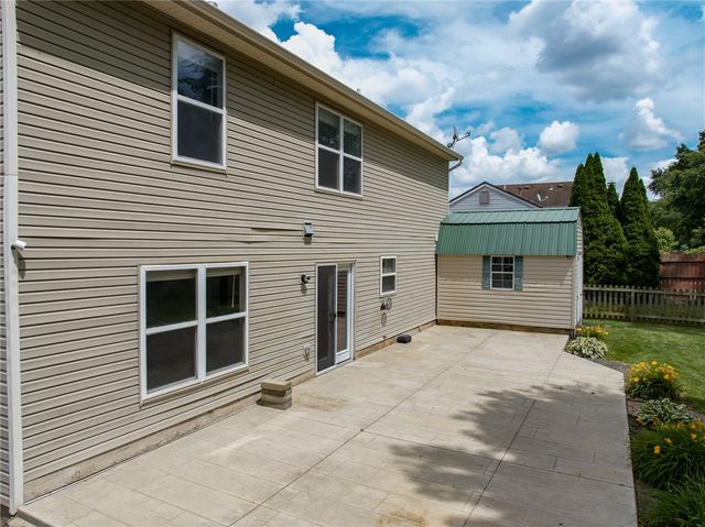 1310 Shannon Lane, Xenia, OH 45385