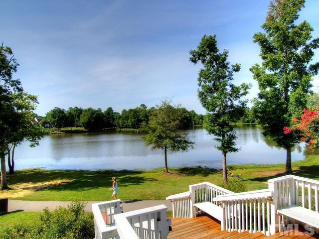 237 Linden Park Lane, Cary, NC 27519