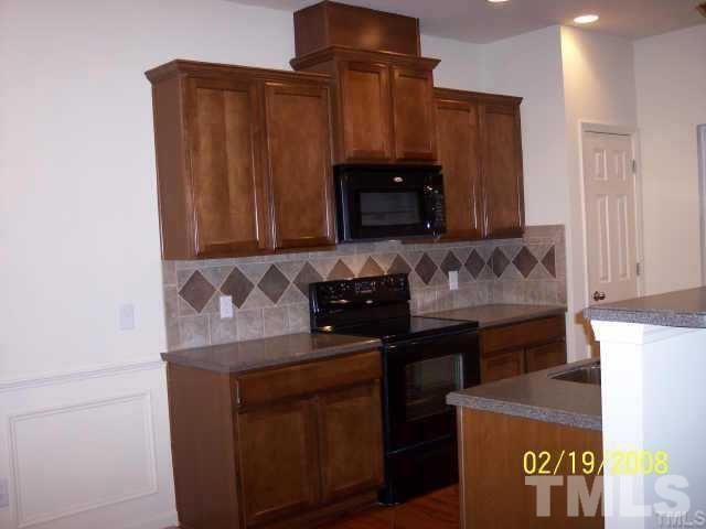 237 Linden Park Lane, Cary, NC 27519