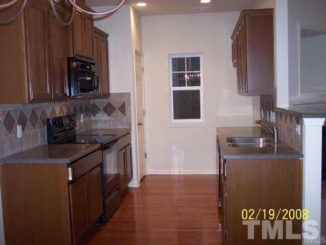 237 Linden Park Lane, Cary, NC 27519