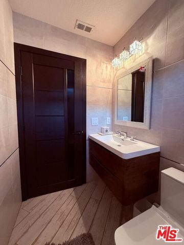 12719 Eagle Rock Way, Pacoima, CA 91331