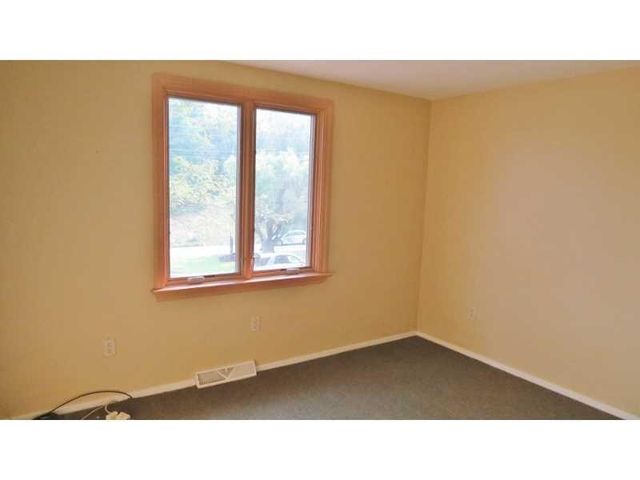 119 Hidden Valley Rd, Peters Twp, PA 15317