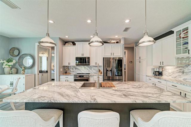 15704 LAKELAND CIRCLE, Port Charlotte, FL 33981