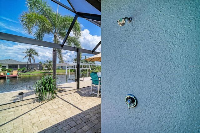 15704 LAKELAND CIRCLE, Port Charlotte, FL 33981