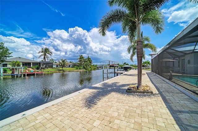 15704 LAKELAND CIRCLE, Port Charlotte, FL 33981