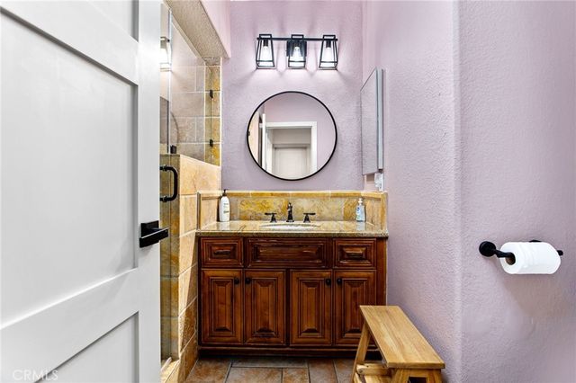 22138 Drover Way, Canyon Lake, CA 92587