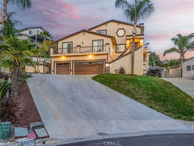 22138 Drover Way, Canyon Lake, CA 92587