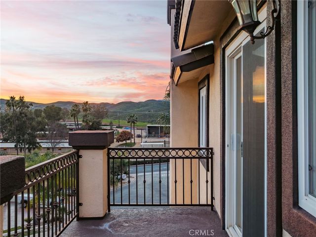 22138 Drover Way, Canyon Lake, CA 92587