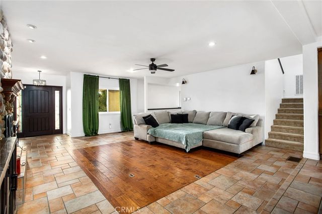 22138 Drover Way, Canyon Lake, CA 92587