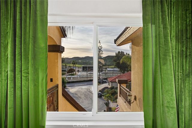 22138 Drover Way, Canyon Lake, CA 92587