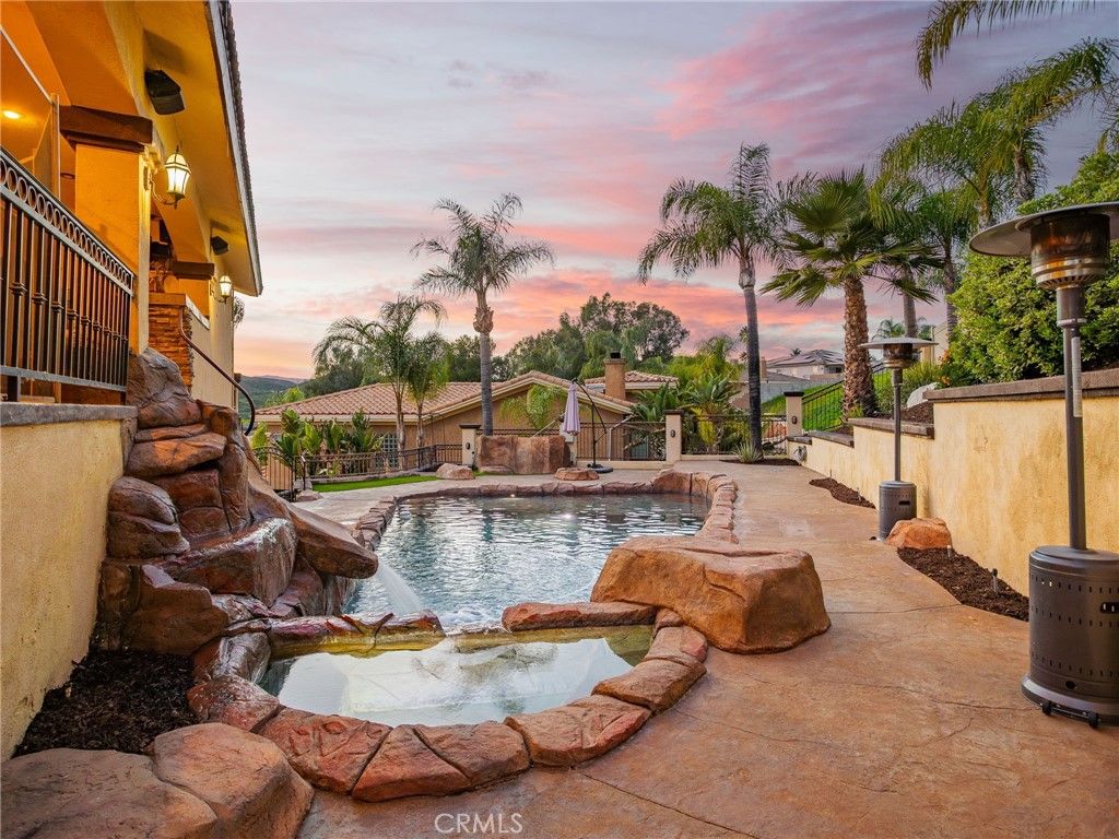 22138 Drover Way, Canyon Lake, CA 92587