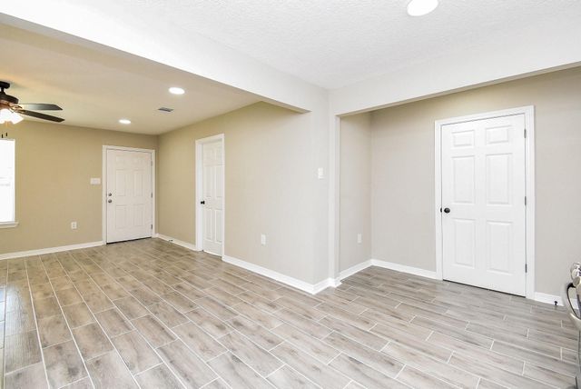 5433 Chennault Road, Houston, TX 77033