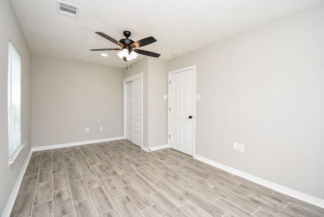 5433 Chennault Road, Houston, TX 77033