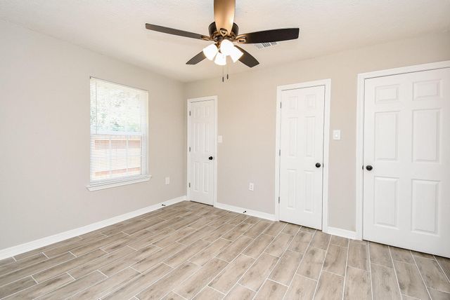 5433 Chennault Road, Houston, TX 77033