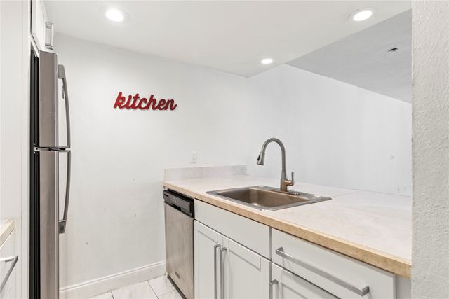 3045 Park Lane 1053, Dallas, TX 75220
