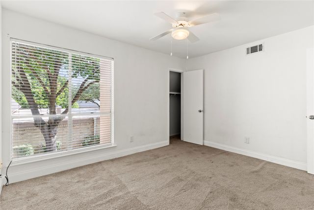 3045 Park Lane 1053, Dallas, TX 75220