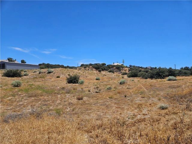 10735 Ranchero, Oak Hills, CA 92344
