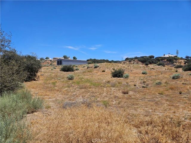 10735 Ranchero, Oak Hills, CA 92344