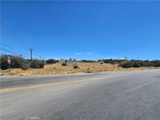10735 Ranchero, Oak Hills, CA 92344