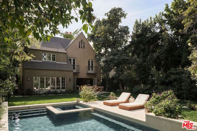 2027 Laughlin Park Drive, Los Angeles, CA 90027