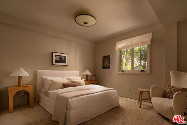 2027 Laughlin Park Drive, Los Angeles, CA 90027