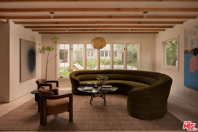 2027 Laughlin Park Drive, Los Angeles, CA 90027