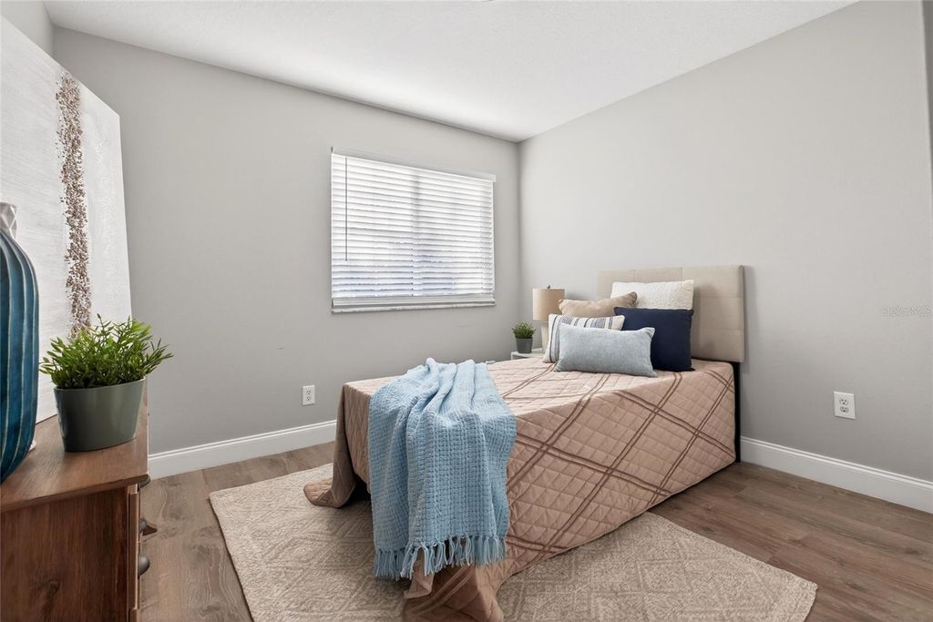 Image 37 of property listing at 25631 BRUFORD BOULEVARD, Land O Lakes, FL 34639