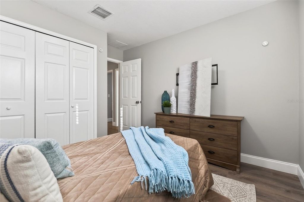 Image 38 of property listing at 25631 BRUFORD BOULEVARD, Land O Lakes, FL 34639