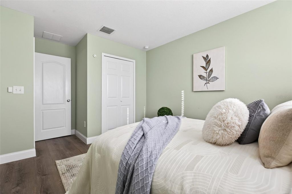 Image 43 of property listing at 25631 BRUFORD BOULEVARD, Land O Lakes, FL 34639