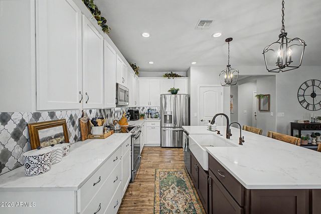 4281 W HANNA Drive, Eloy, AZ 85131
