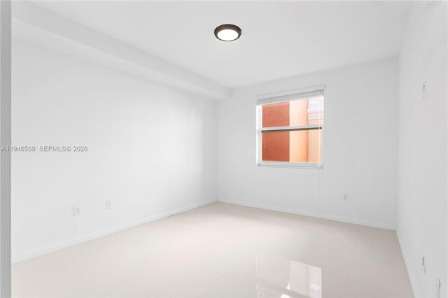 17100 N Bay Rd 1210, Sunny Isles Beach, FL 33160