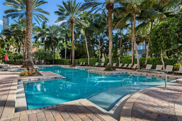 17100 N Bay Rd 1210, Sunny Isles Beach, FL 33160