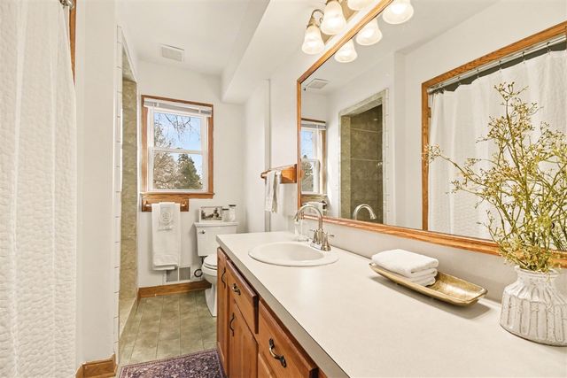 8246 Harlow Avenue, Byron Center, MI 49315