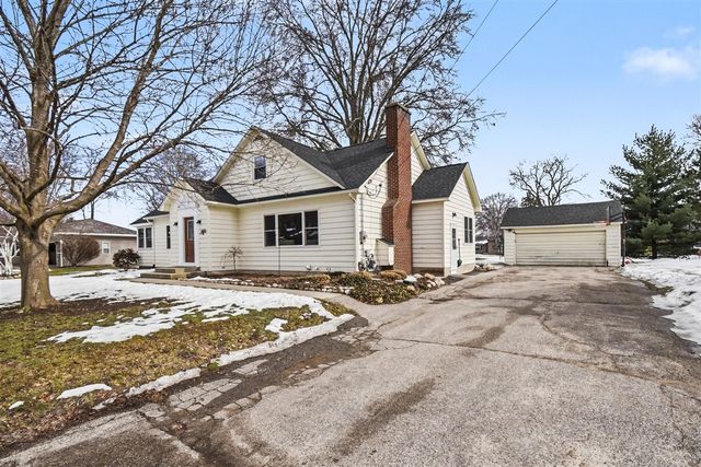 8246 Harlow Avenue, Byron Center, MI 49315