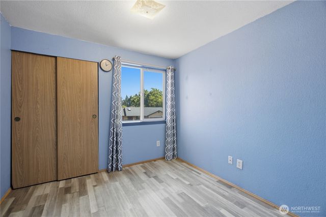 1239 Juniper Dr SE, Olympia, WA 98513