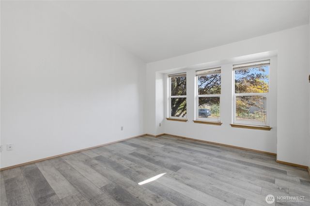 1239 Juniper Dr SE, Olympia, WA 98513