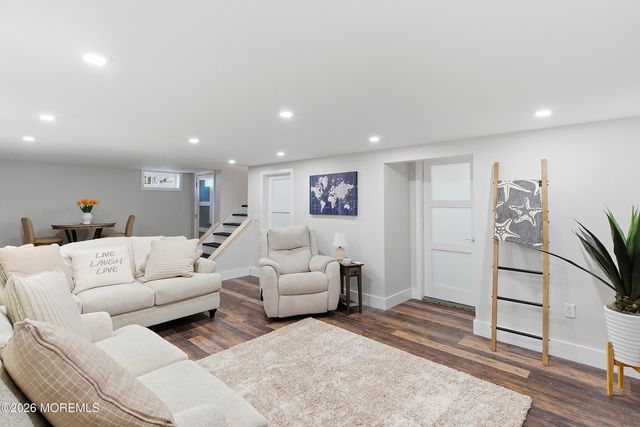 22 Washington Drive, Brick, NJ 08724