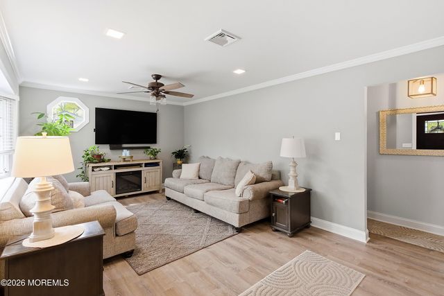 22 Washington Drive, Brick, NJ 08724
