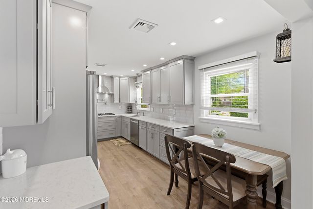 22 Washington Drive, Brick, NJ 08724