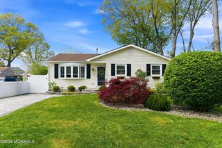 22 Washington Drive, Brick, NJ 08724