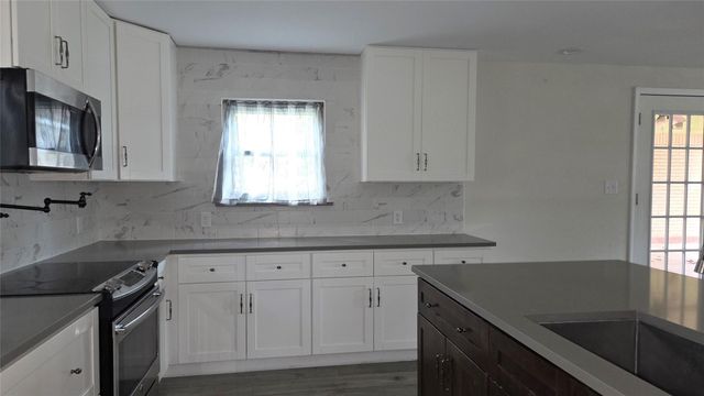 1600 Southern Oaks Drive, Conroe, TX 77301