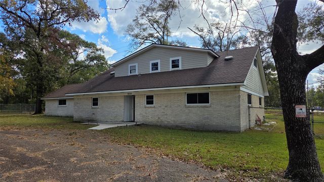 1600 Southern Oaks Drive, Conroe, TX 77301